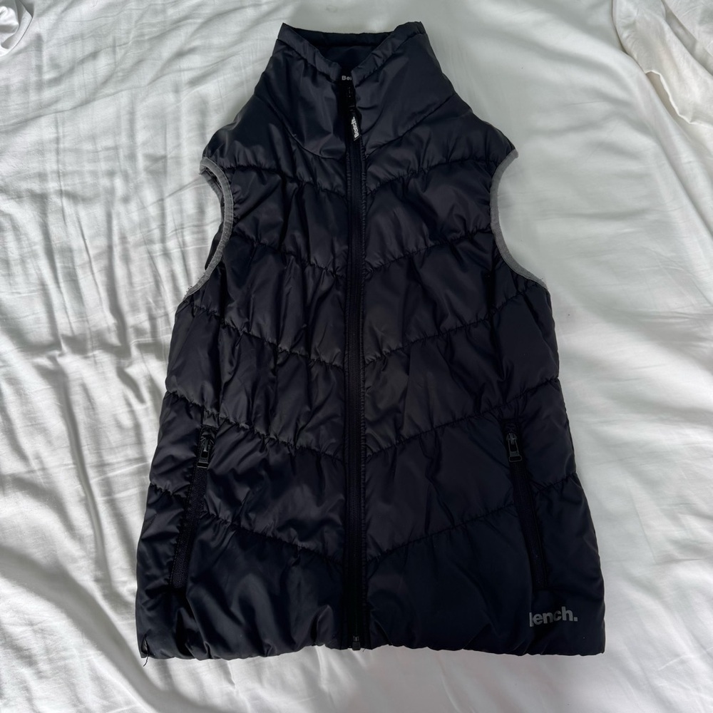 Bench-Girl’s Black Vest girls large